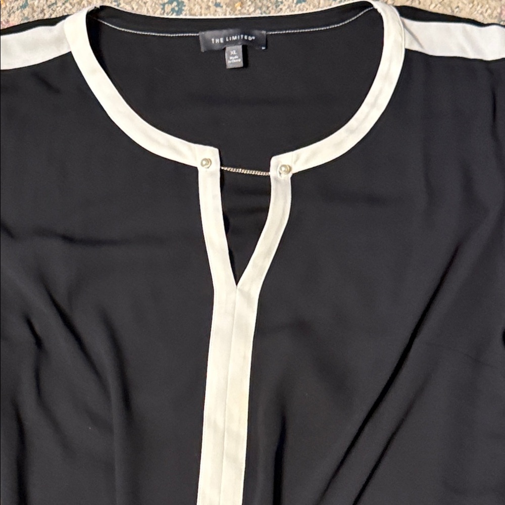 The Limited Black and White Pearl Accented Blouse XL - Picture 4 of 6